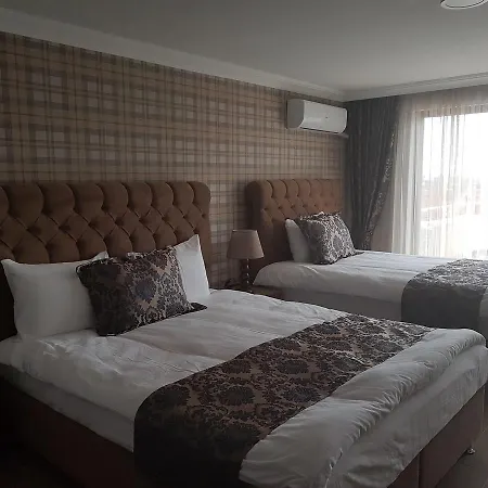 Sedapark Hotel *